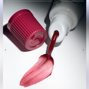 Glossier Balm Dotcom Black Cherry